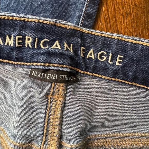 American Eagle next level stretch jeans, size 10 - Picture 3 of 7